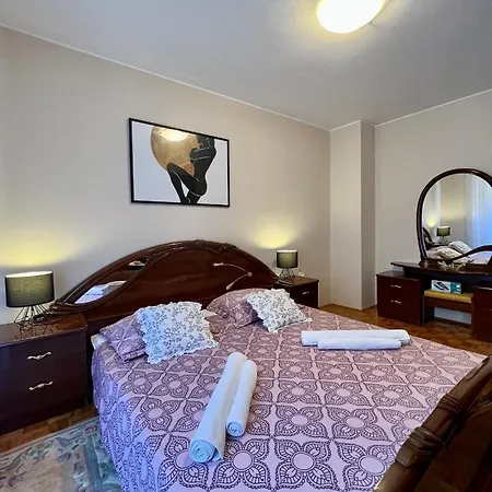 Bridge Апартаменты *