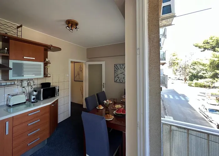 דירה Bridge זאדאר